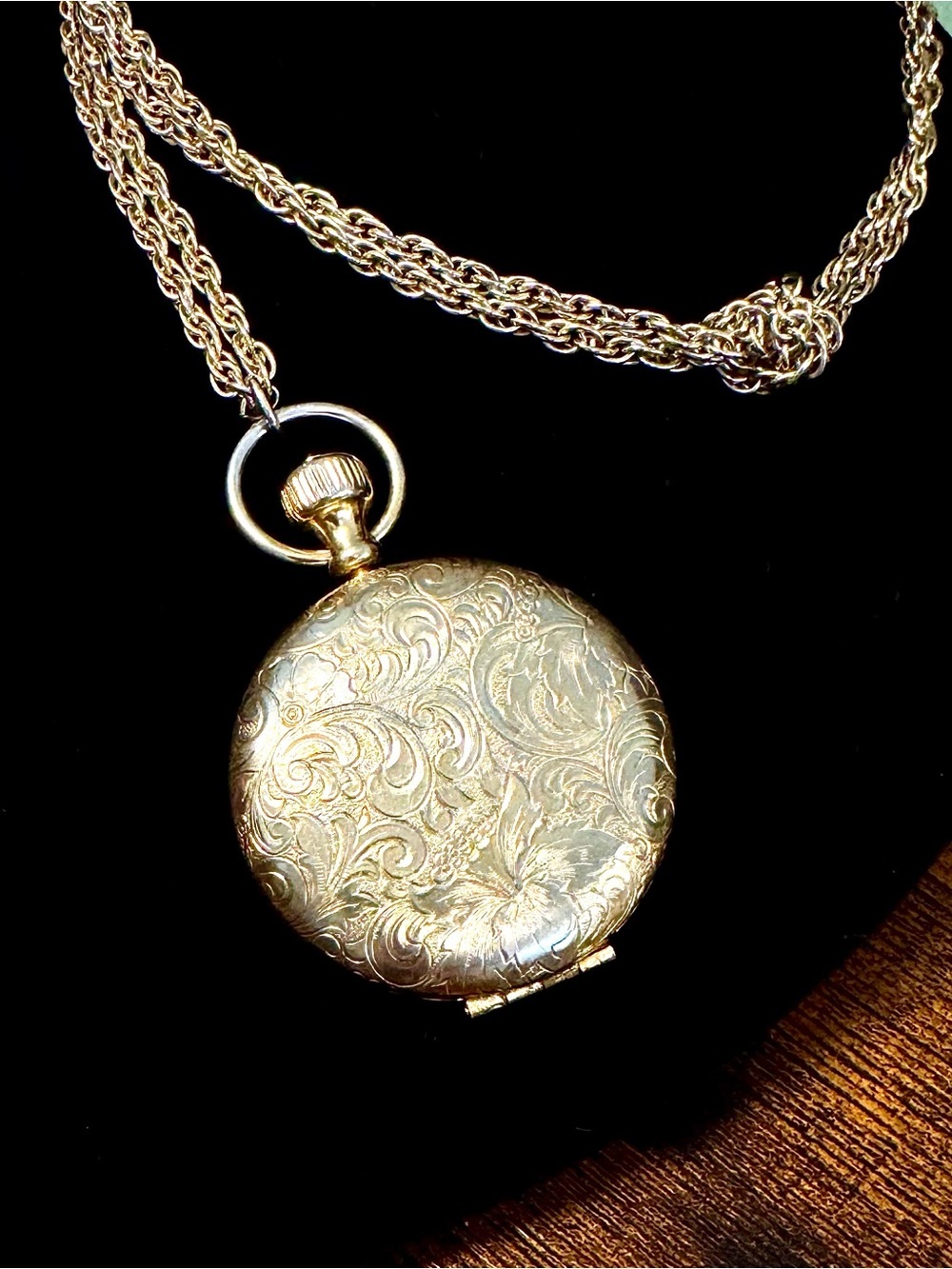 Vintage Estée Lauder 1967 Golden Tracery Powder Compact Watch & Chain - Picture 7 of 12